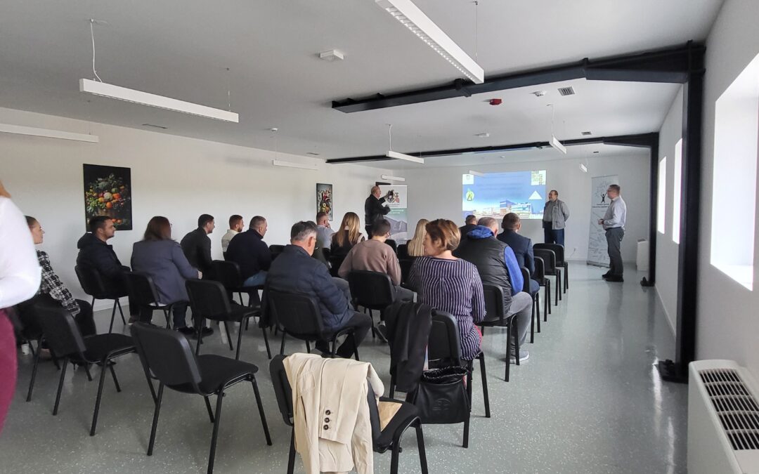 Održani edukativni sadržaji o unaprjeđenju poljoprivredne proizvodnje u Cerni